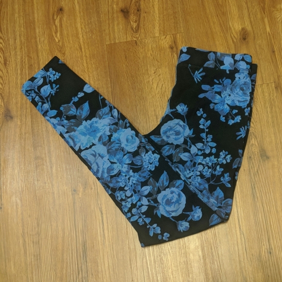 Express Pants - Express Blue Floral Leggings